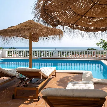 Vakantiehuis Margarita In Mit Pool Und Meerblick
